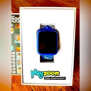 PLAYZOOM
Kids Blue Spaceman Silicone Smartwatch